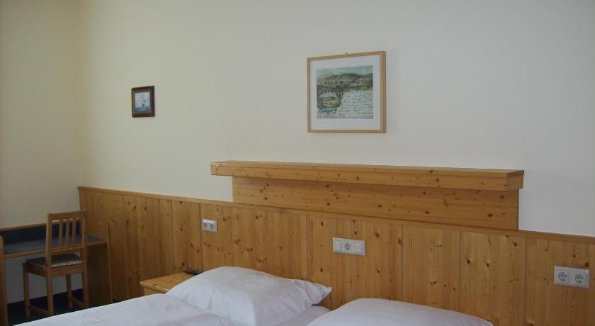 Hubertushof Fromwald Hotel Und Gasthof Bad Fischau 외부 사진