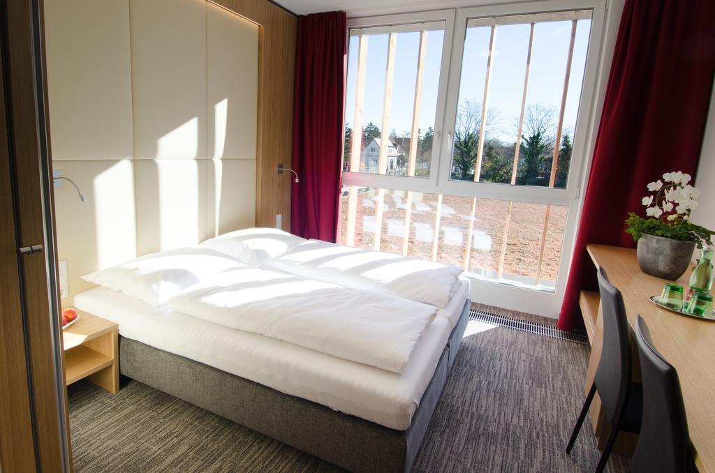 Hubertushof Fromwald Hotel Und Gasthof Bad Fischau 외부 사진