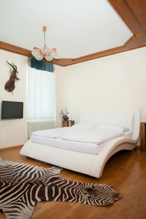Hubertushof Fromwald Hotel Und Gasthof Bad Fischau 외부 사진